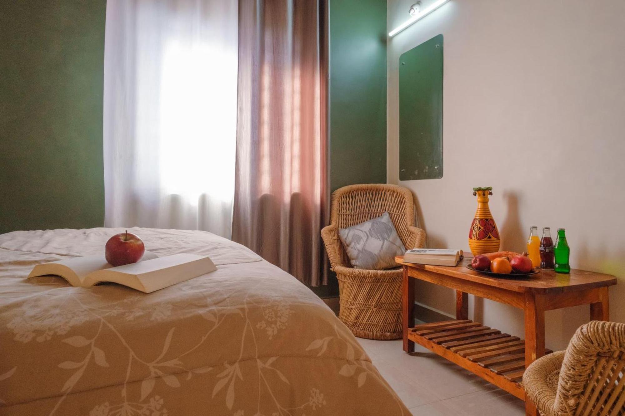 The Hideout Cottage And Restaurant Hampi Ngoại thất bức ảnh